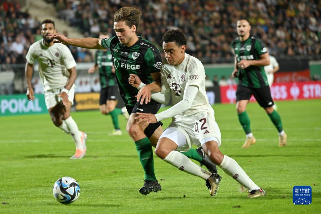 奥格斯堡vs云达不莱梅：马里乌斯-沃尔夫、亚基奇首发，菅原由势、施密德出战（奥格斯堡迎战云达不莱梅：马里乌斯-沃尔夫、亚基奇先发，菅原由势与施密德出场）